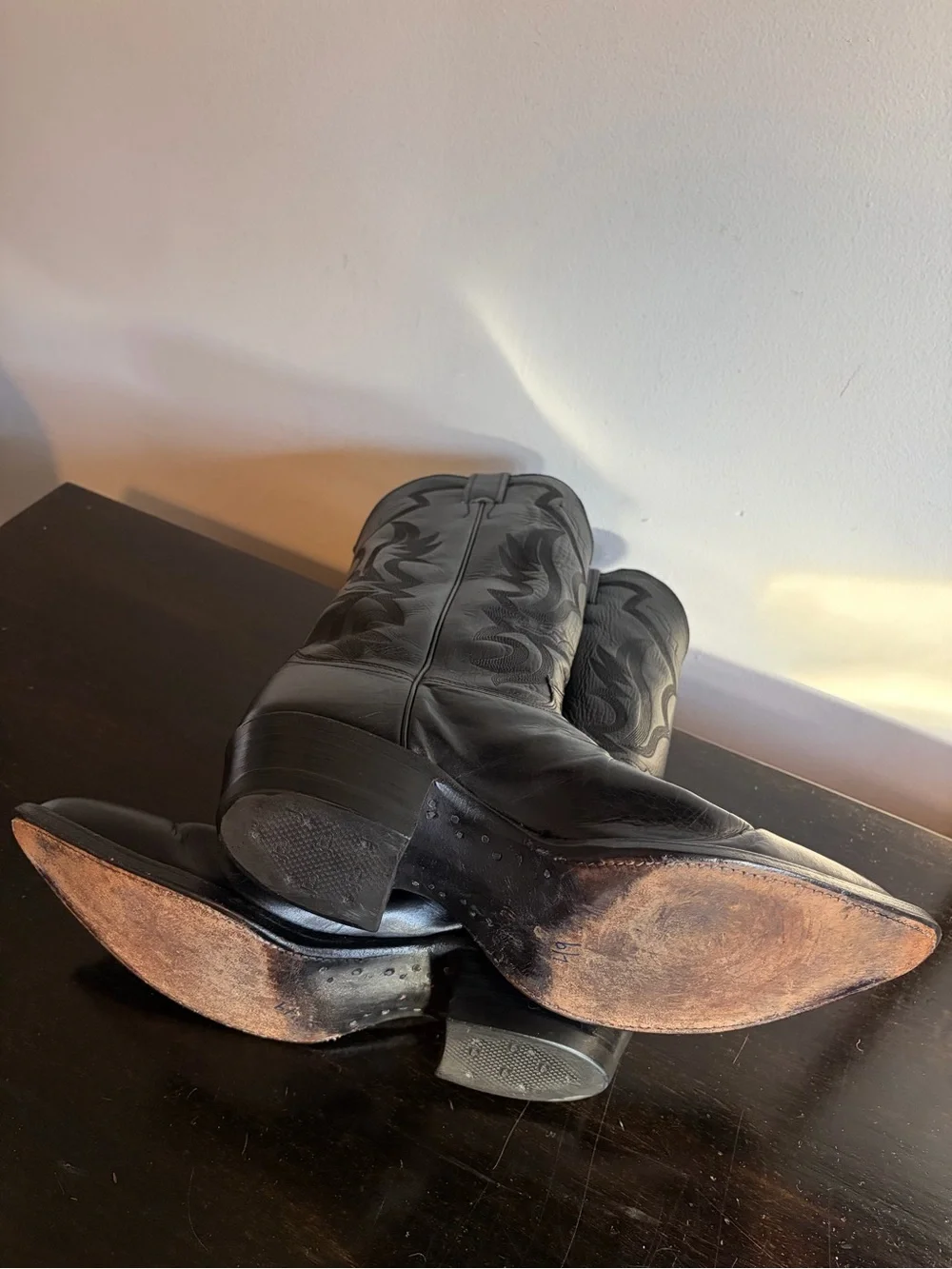 Justin Boots Black Leather Western Cowboy Boots